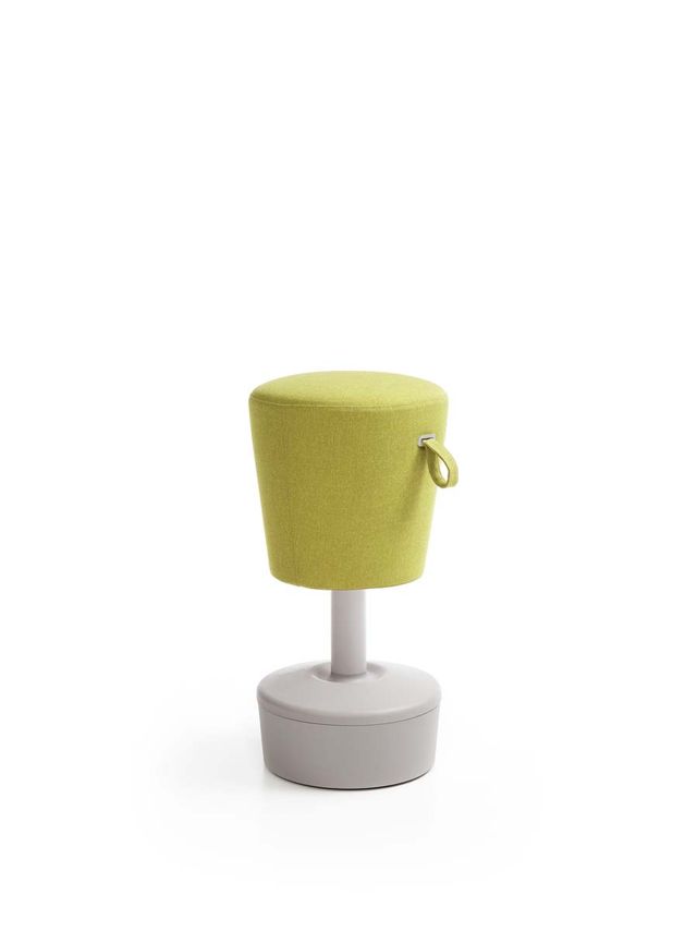 Hocker Mickey