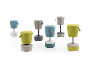 Hocker Mickey